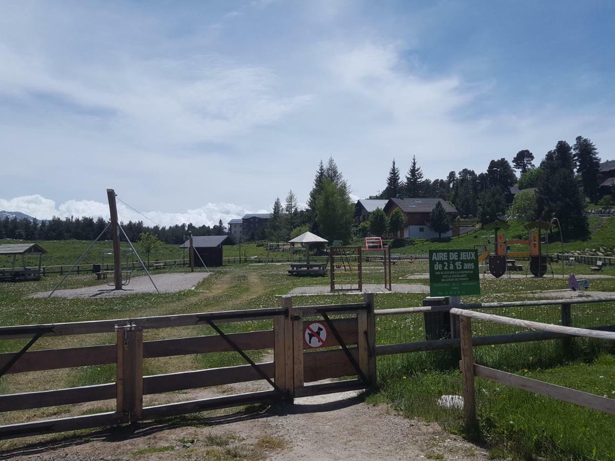 Apart. T2 A Pyrennees 2000 Au Pied Pistes - 1 Bolquere Bagian luar foto